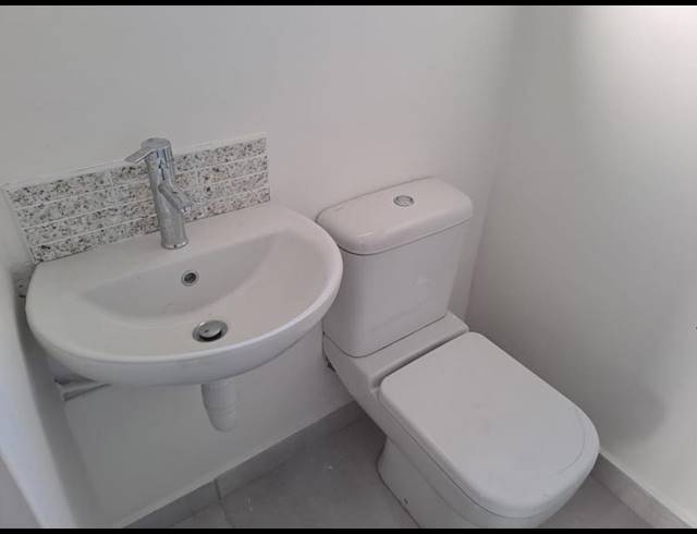 BUSINESS PROPERTY TO RENT IN GEORGE CENTRAL